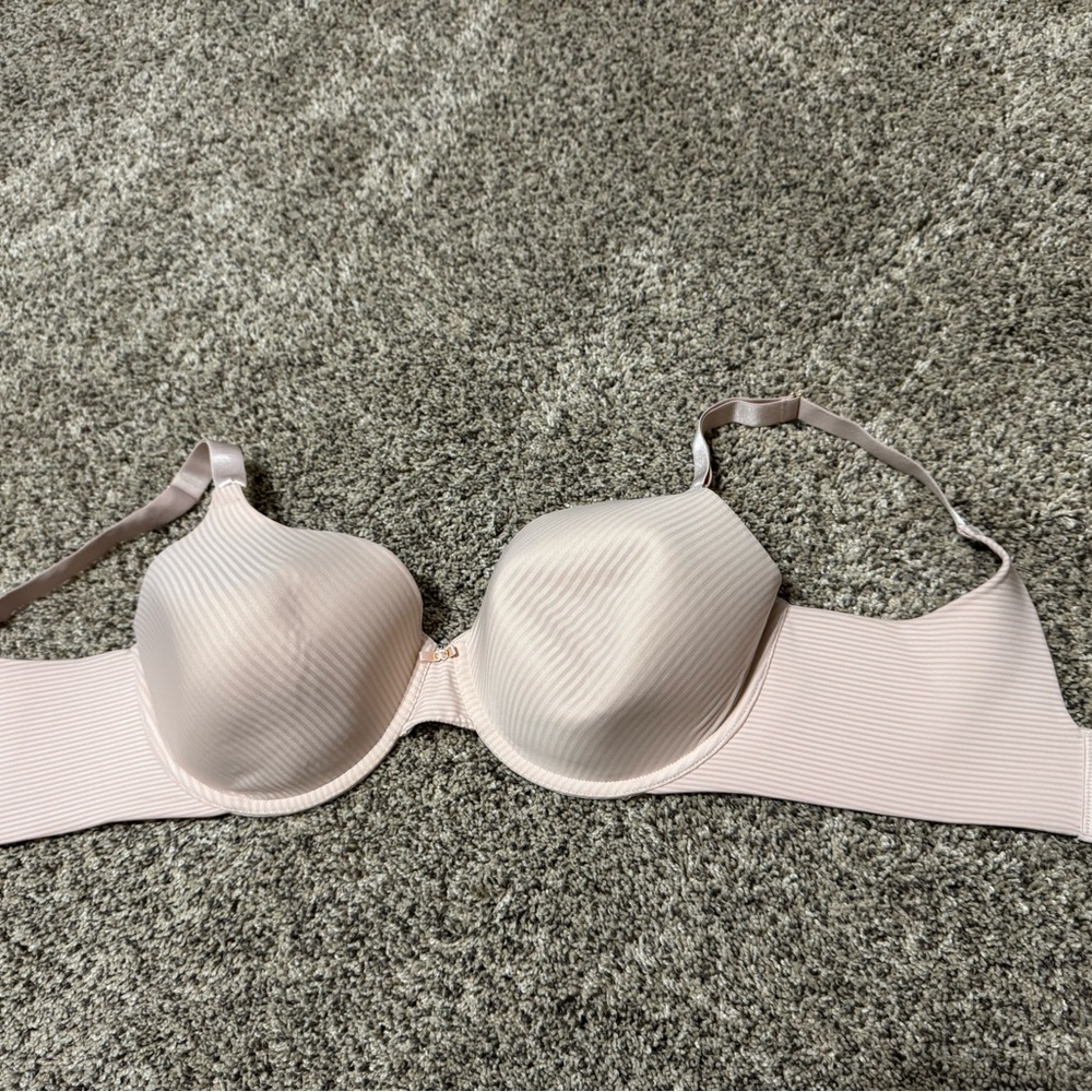 Vanity Fair Blush Toned Bra
